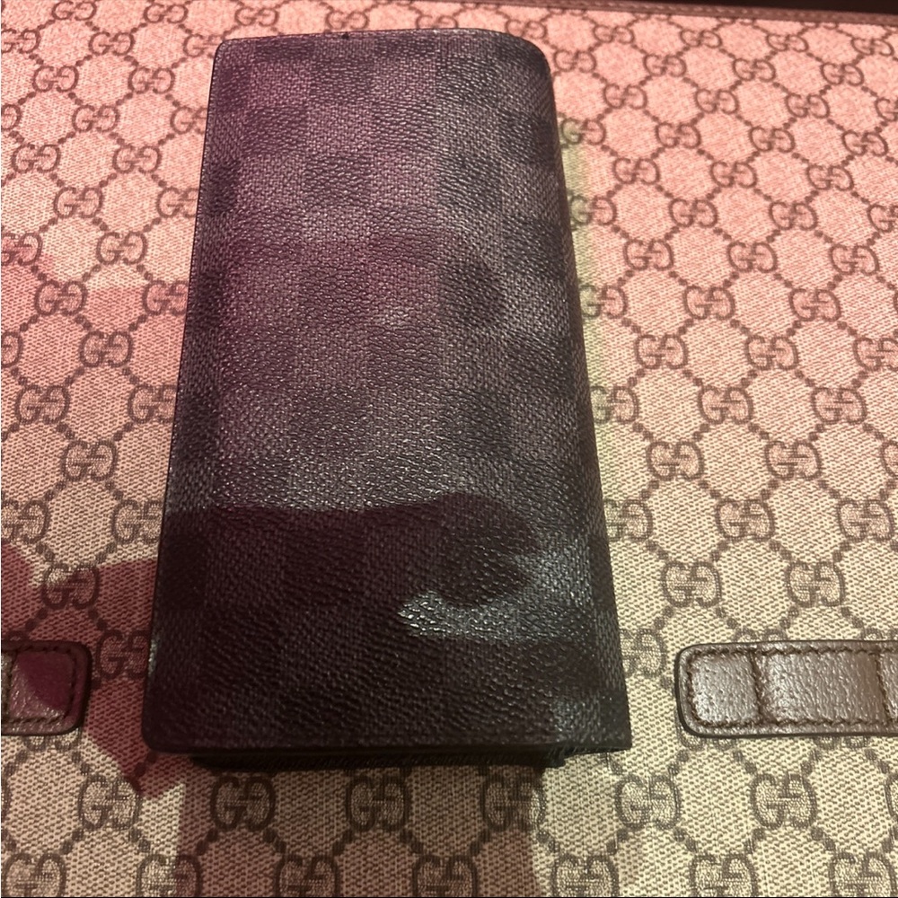 Louis Vuitton Damier Bi-fold - Picture 9 of 9